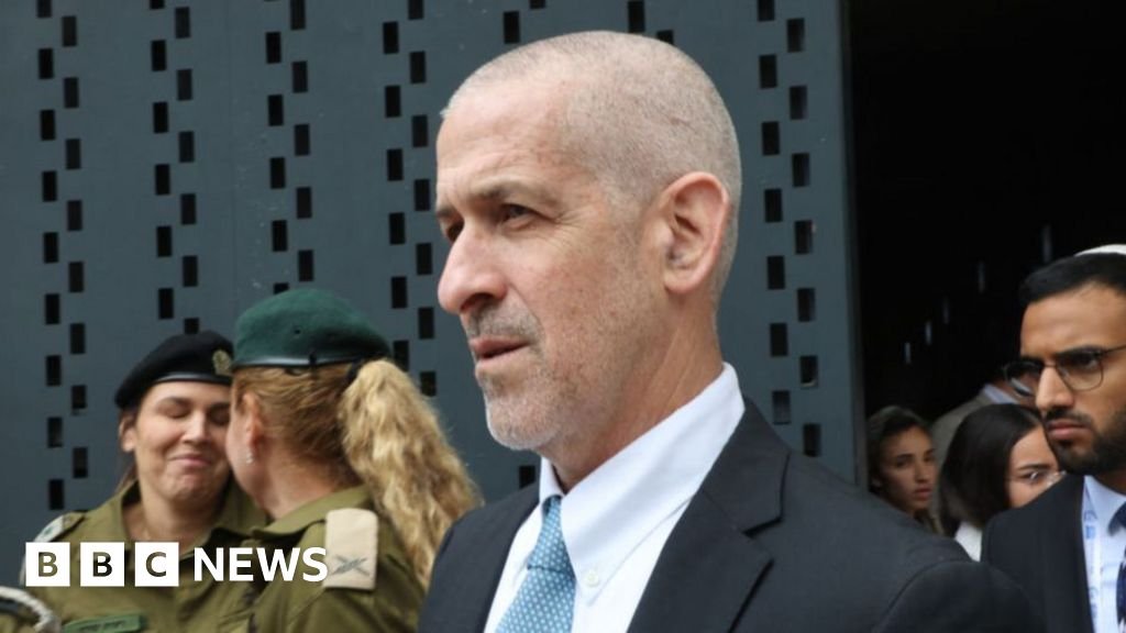 Benjamin Netanyahu fires security chief over 'distrust'