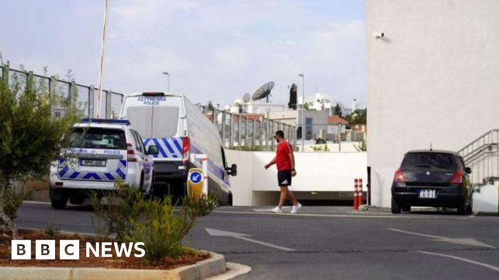 Five Israeli men acquitted of rape charge in Cyprus