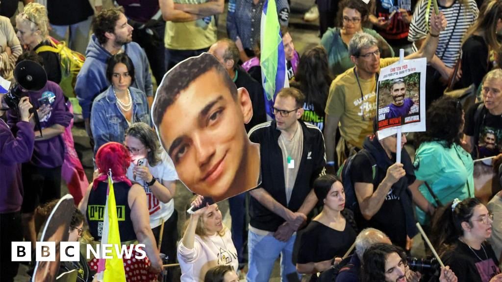 Hamas says it has lost contact with US-Israeli hostage in Gaza
