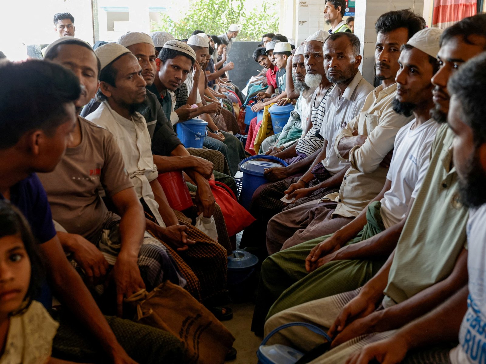Myanmar confirms 180,000 Rohingya eligible to return, Bangladesh says | News