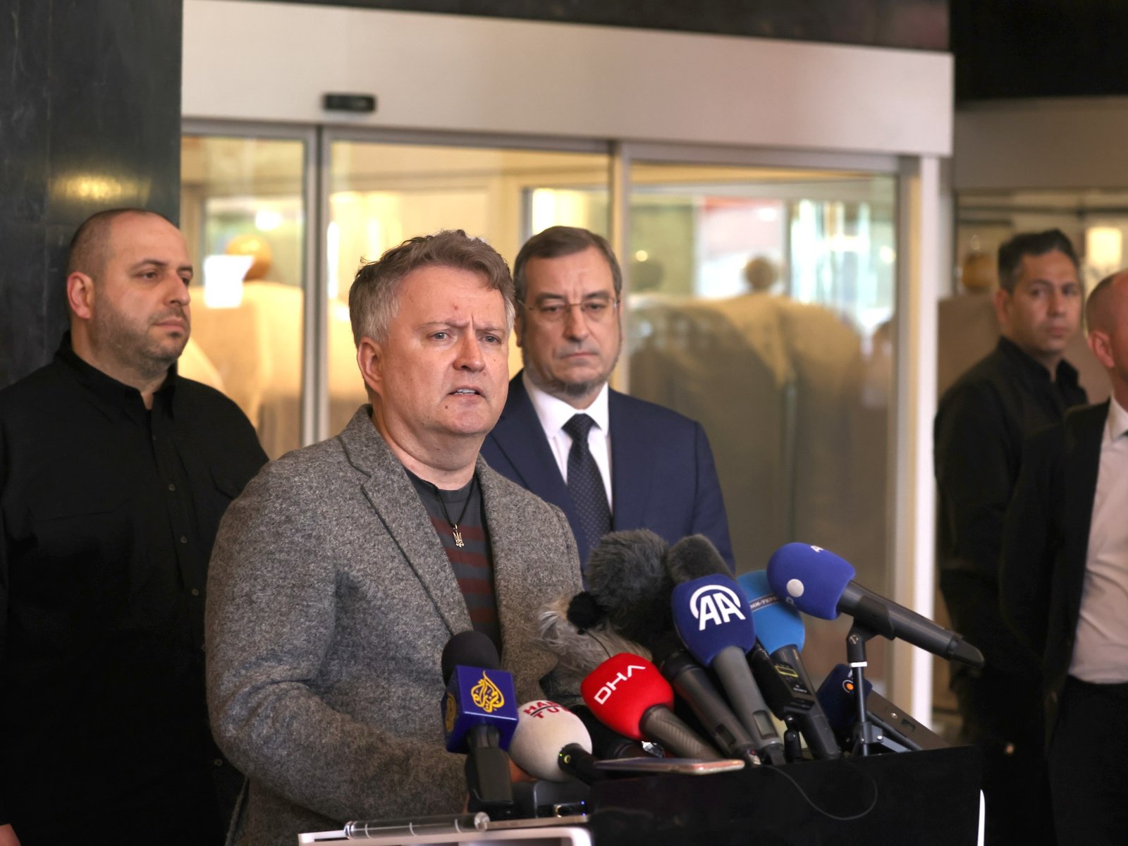 In Istanbul, Russia plays chess while the West is stuck in make-believe | Opinions