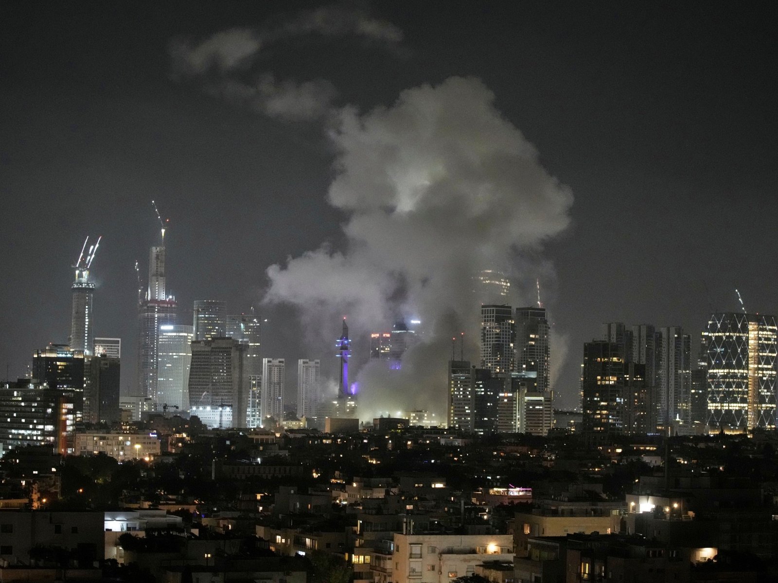 Hundreds of missiles launched at Israel as Iran vows retaliation | Nuclear Weapons News