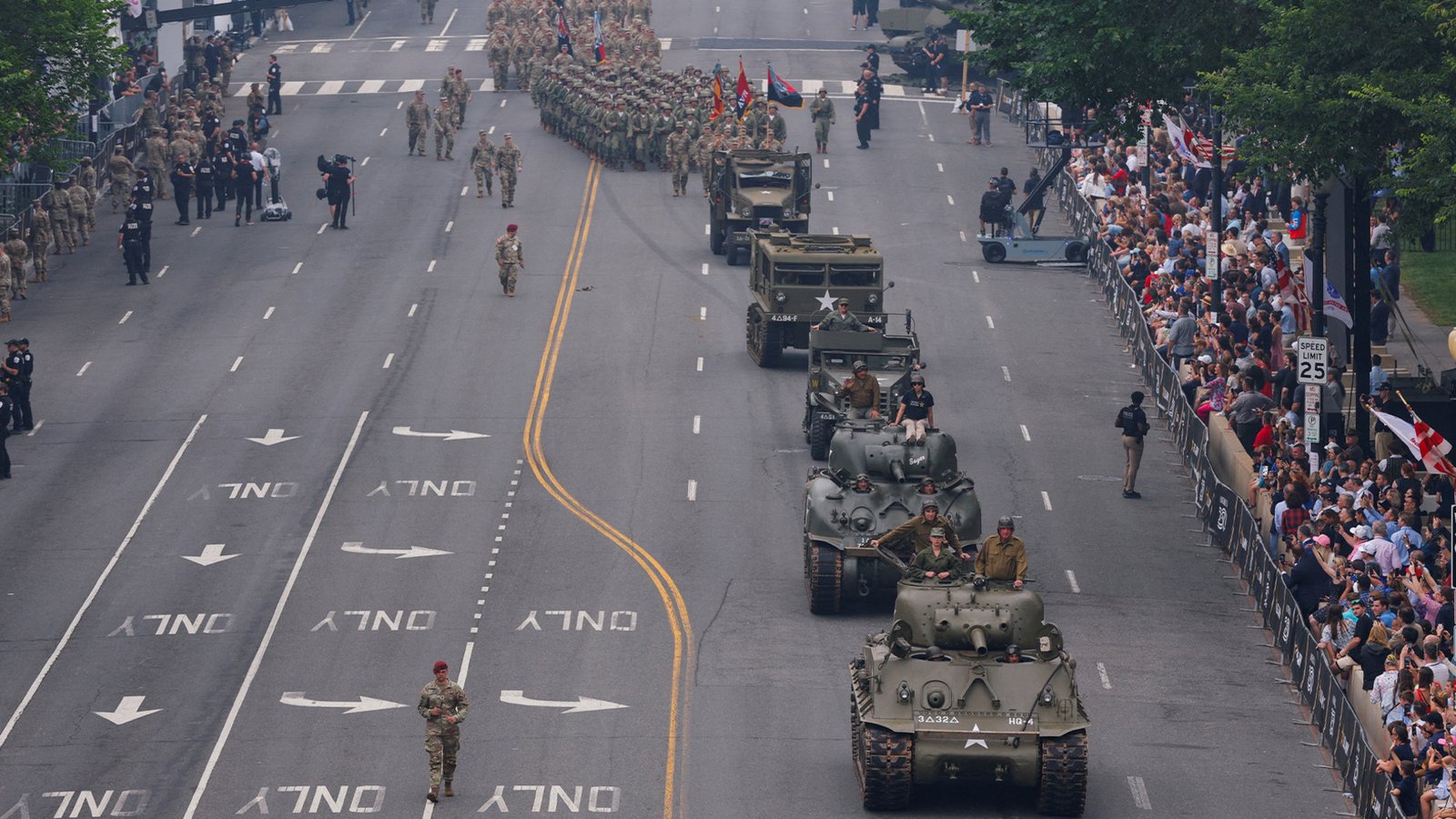 Trump hosts military parade as nationwide ‘No Kings’ protests denounce him | Donald Trump