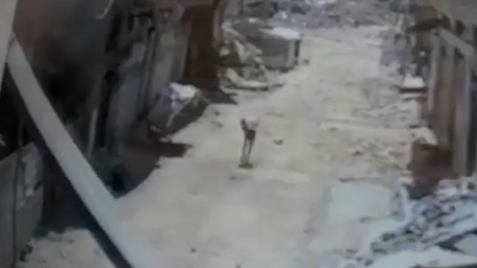 Video: Israeli drone kills Palestinian carrying sack of flour | Crime